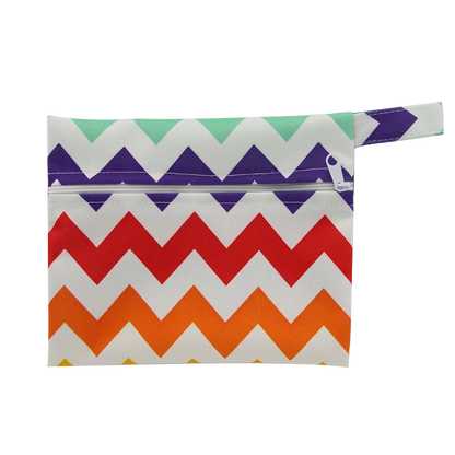 Pochette de transport imperméable - fond blanc et zigzags colorés