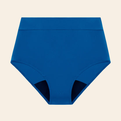 Vue produit à plat du bas de maillot de bain menstruel taille haute, couleur bleue 