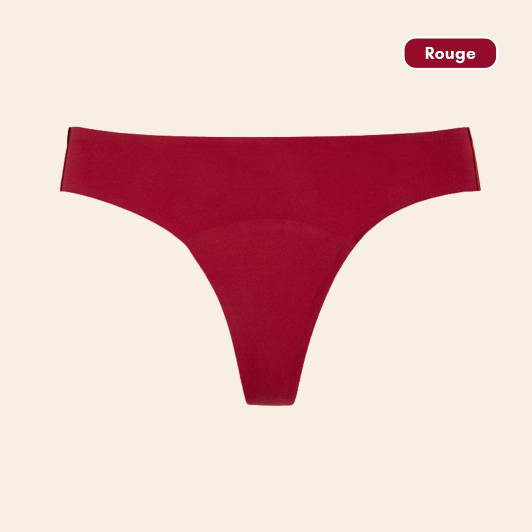 Vue produit à plat du Tanga menstruel Ultra Stretch Sans Couture, couleur rouge